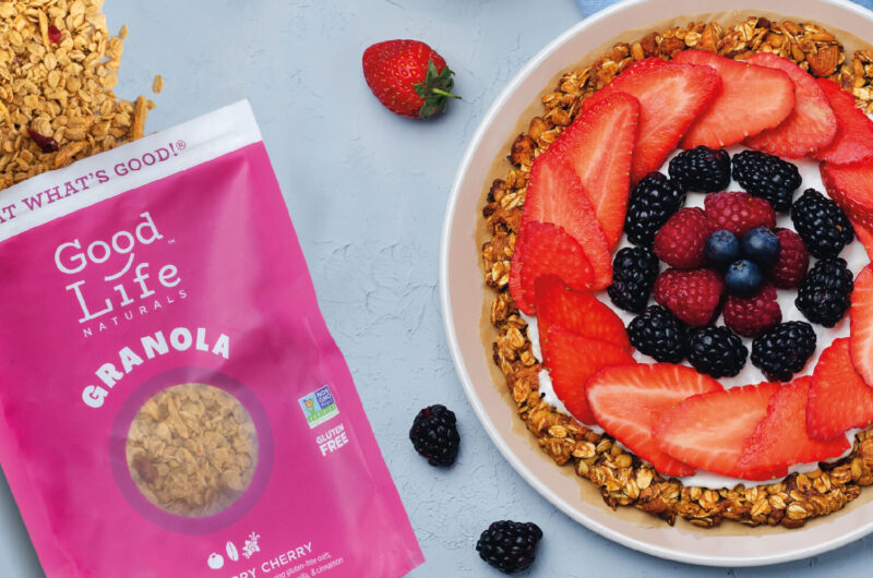 Peanut Butter Berry Fruit Pizza